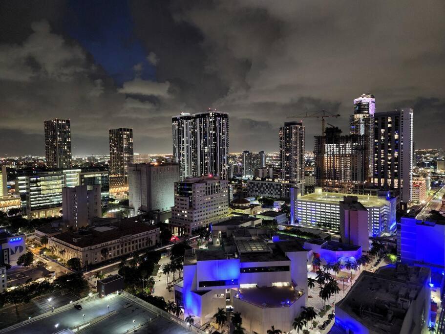 Amazing Condo In Downtown Miami/Brickell W/Parking Luaran gambar